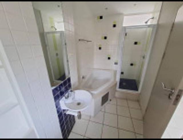 2 BEDROOM APARTMENT FOR SALE IN HILLCREST